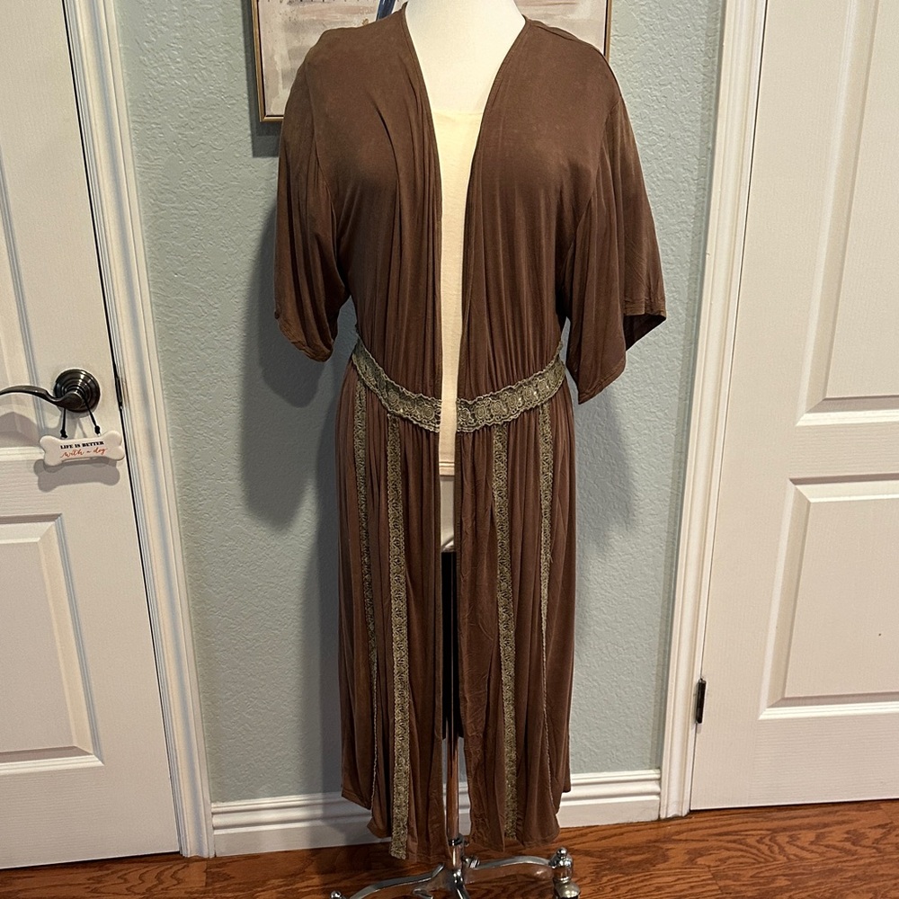 POL Sz Small/Medium Brown Kimono with Lace Accents • NEW